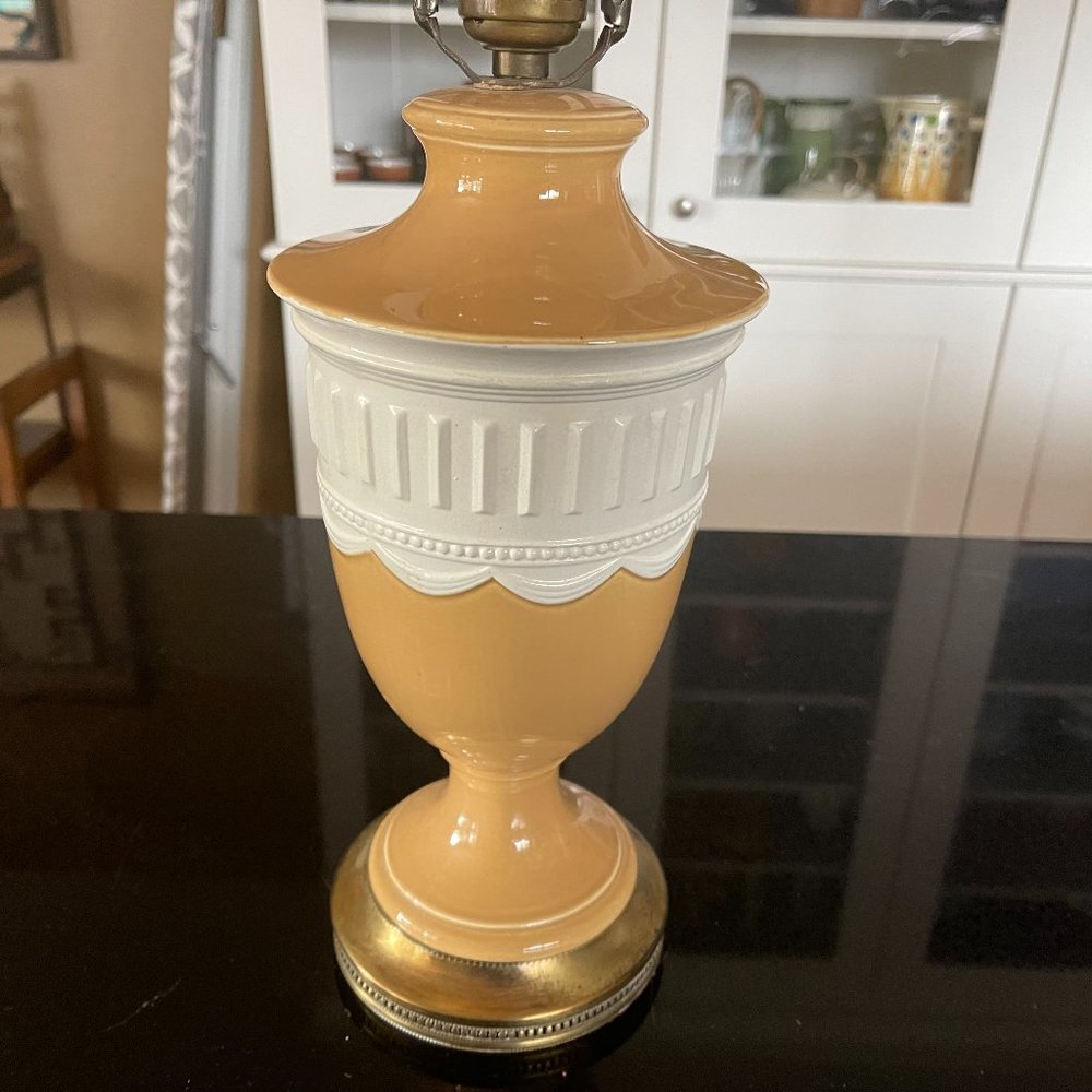 Vintage Neoclassical‎ Lamp